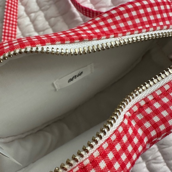 Aerie Red Gingham Heart Crossbody Bag - Picture 2 of 2